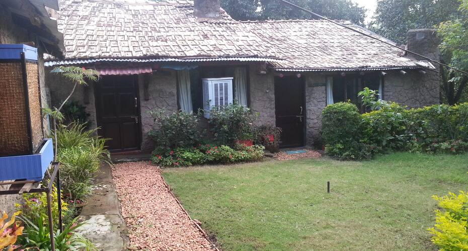 Evelyn's Own Homestay, Pachmarhi 4